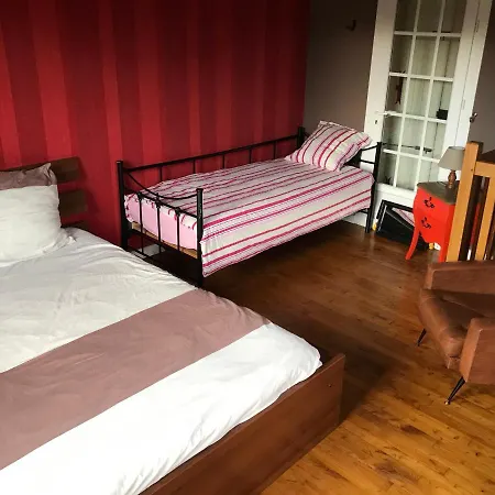 Moulin Sous La Vergne Bed & Breakfast 3*