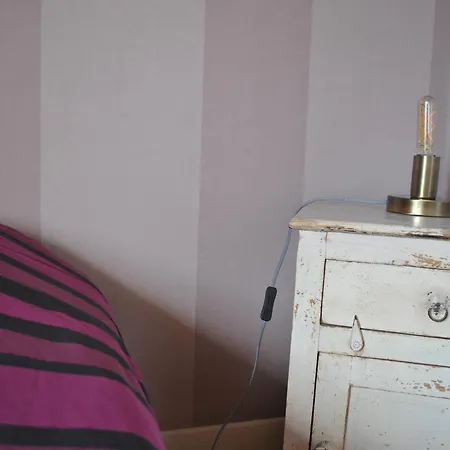 Moulin Sous La Vergne Bed & Breakfast