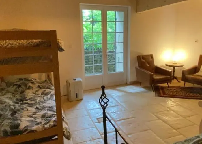 Moulin Sous La Vergne Bed & Breakfast