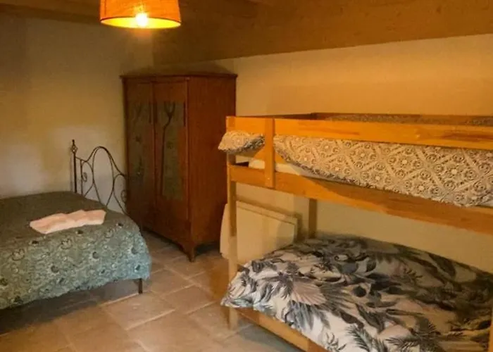 Moulin Sous La Vergne Bed & Breakfast